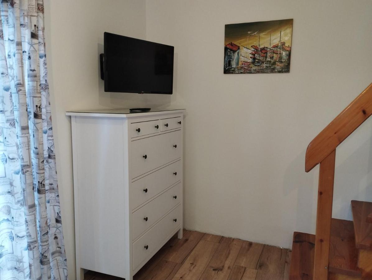 シグリゲットLiliomfa Apartmanアパートメント エクステリア 写真
